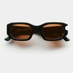Vehla The Felix Sunglasses in Black/Choc